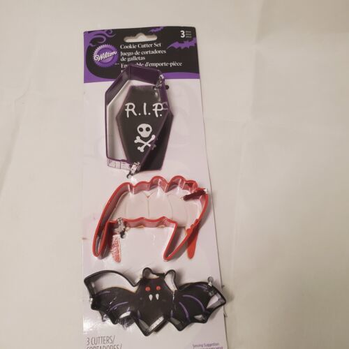 Primary image for Wilton Cookie Cutter Set of 3 Cutters Halloween Coffin Bat Fangs NEW 