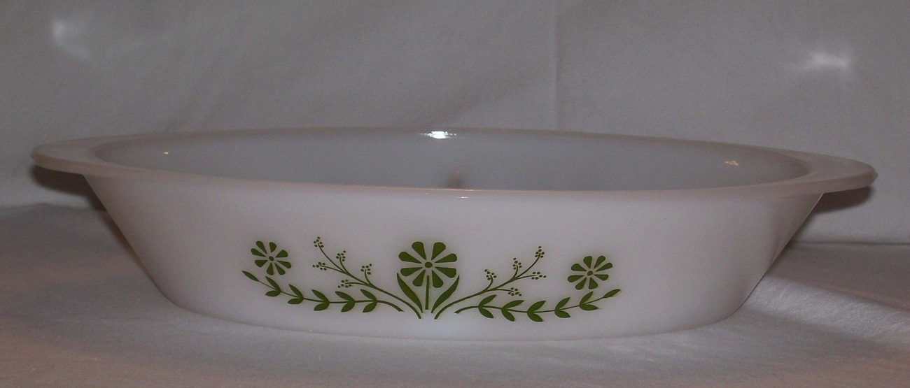 Vintage GlasbakeWhite Milk Glass Divided Casserole DishGreen Daisy Flowers12" Pottery & Glass