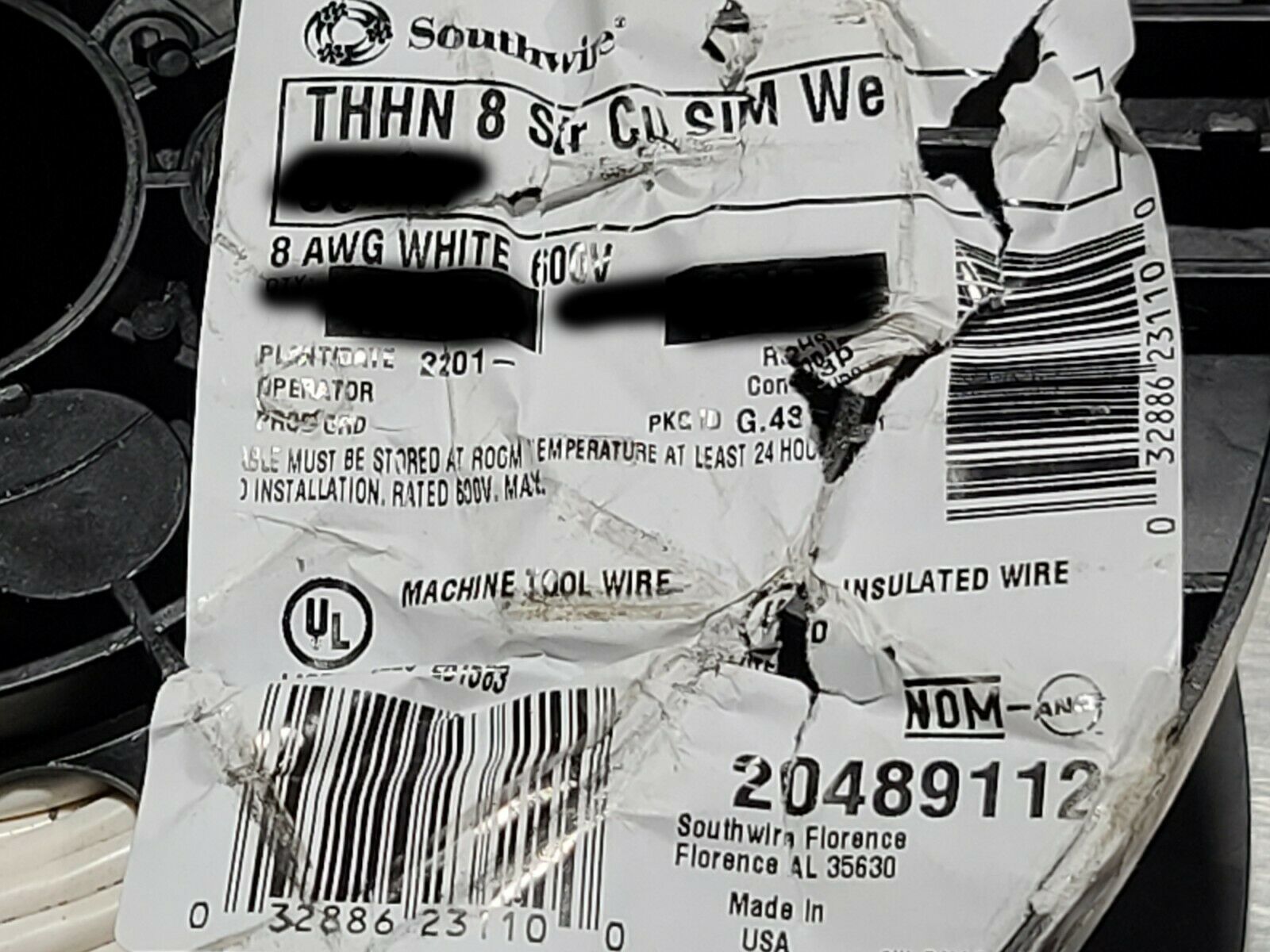 Qty of 25ft 01778#6awg Premium Carolprene Welding/Battery Cable 105C/600V Black Qty of 25ft 01778#6awg Premium Carolprene Welding/Battery Cable 105C/600V Black