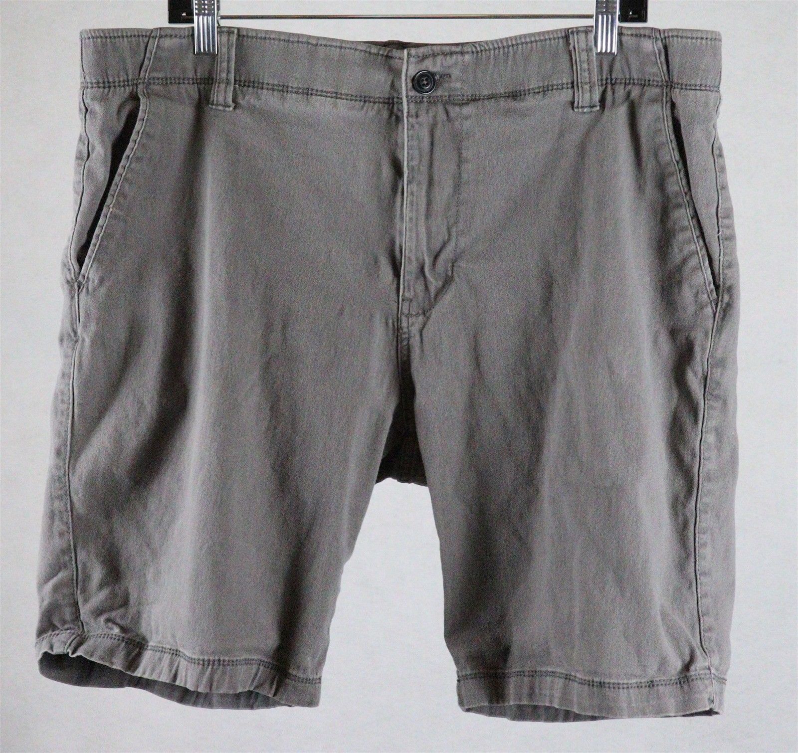 Iron Flex Mens Stretch Shorts Tag Size 38, Measures 38 x 10 - Shorts