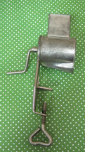 Vintage Metal Kitchen Toy Sized Meat Grinder Works 5 Inches T34 - $22.28