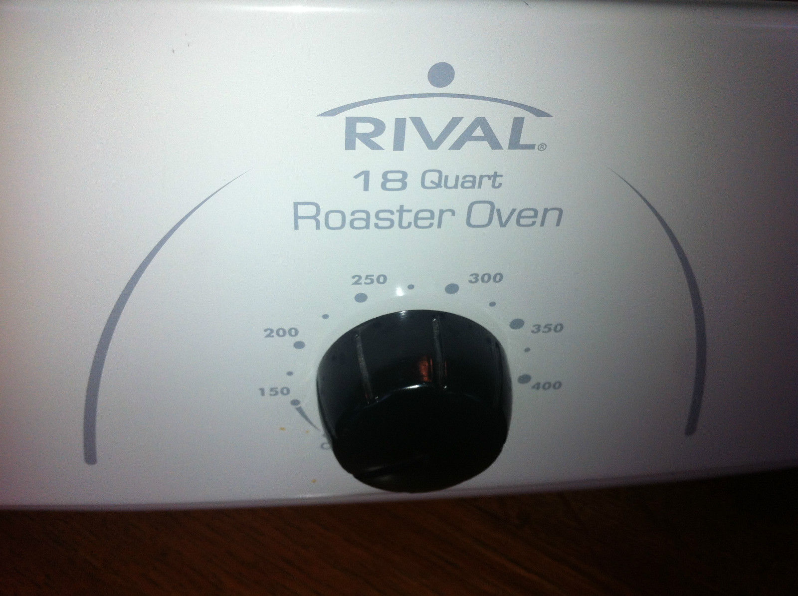 Rival Roaster Oven 18 quart Capacity RO180 ? with rack & 3 buffet