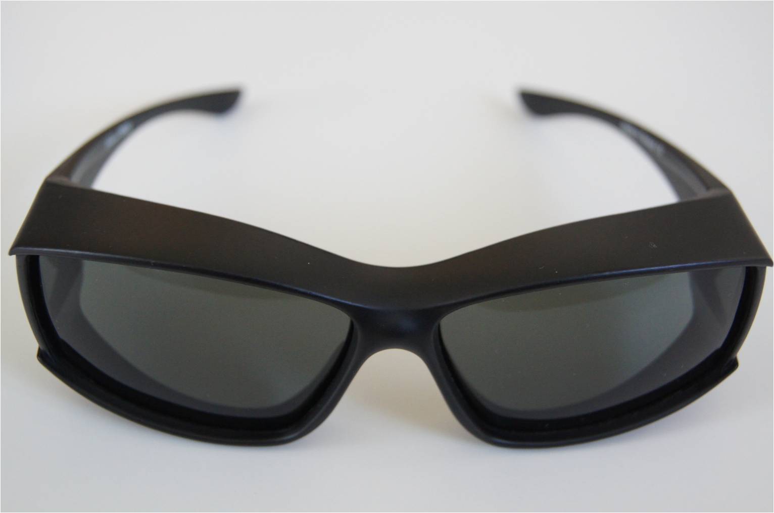 fit over sunglasses