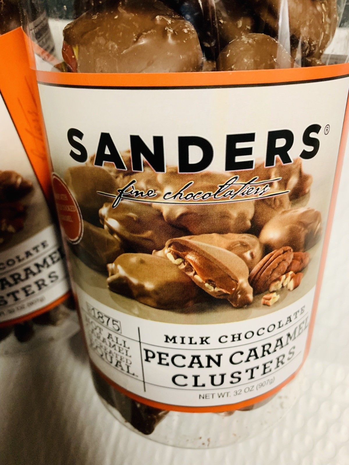 Sanders Fine Milk Chocolate Pecan Clusters Jar 32 Oz Chocolate