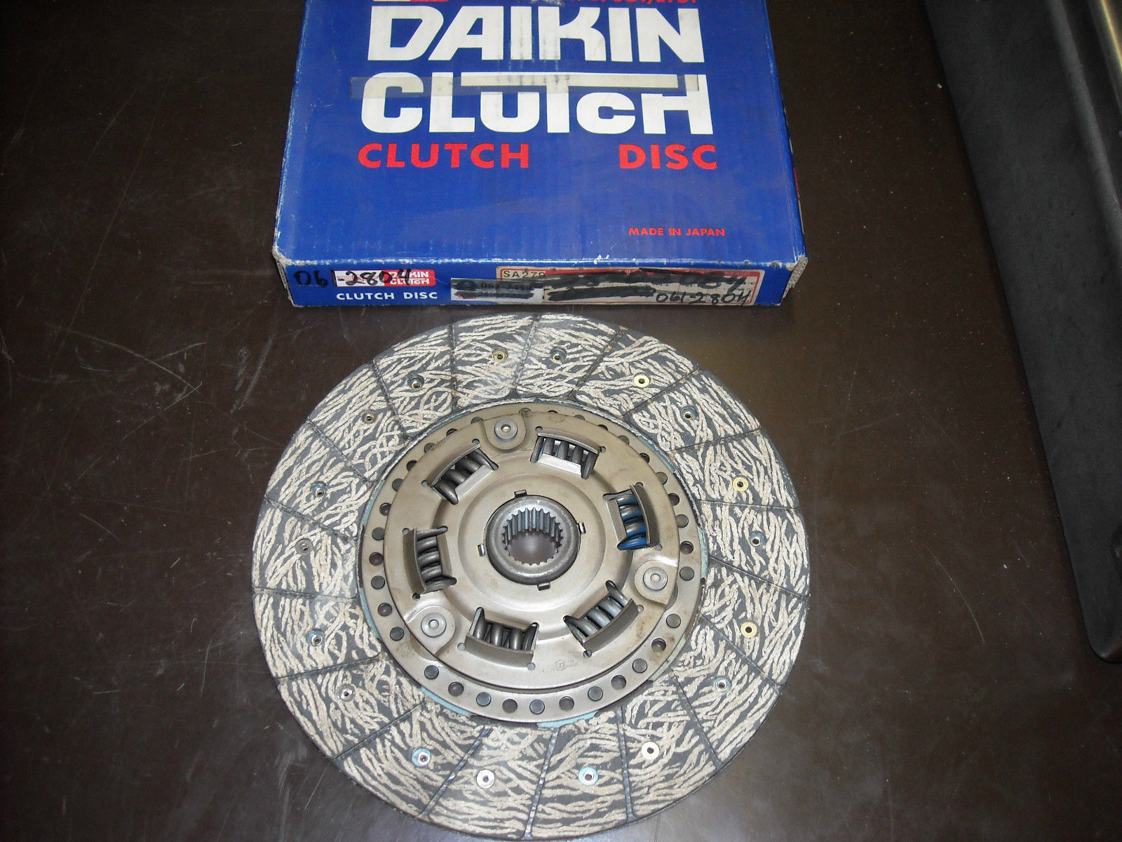 Daikin Clutch Disc SA279 (new, OE, fits and similar items