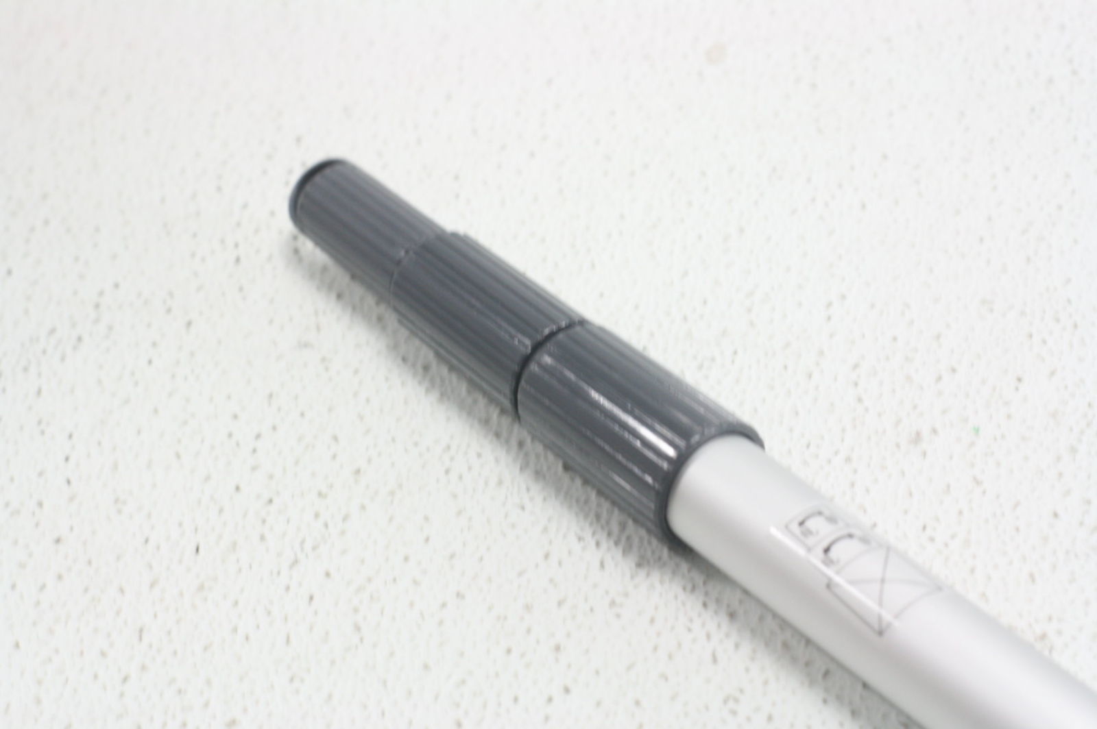 Intex 28620E Handheld Rechargeable Vacuum Telescoping Aluminum Shaft