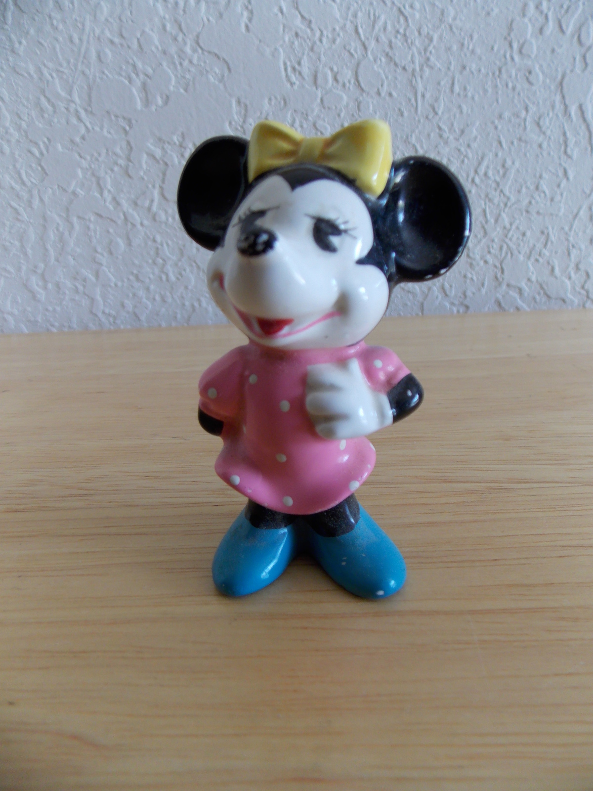 minnie mouse figurine set