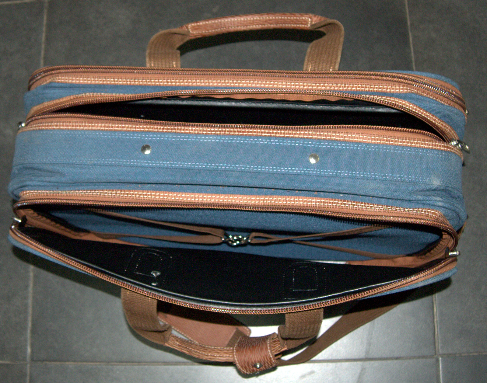 lancel paris travel bag