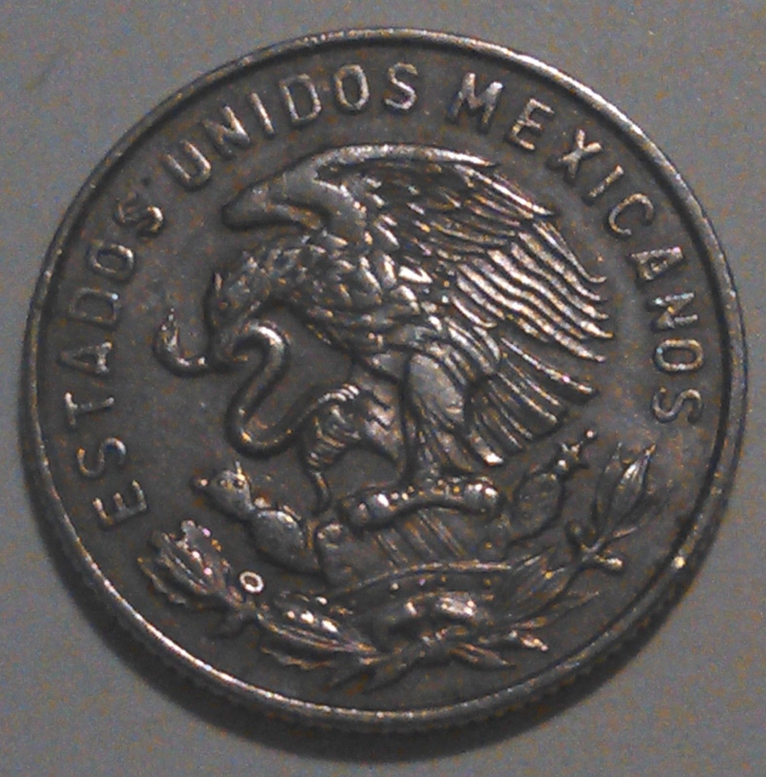 1968 CINCUENTA CENTAVOS 50 CENT MEXICAN COIN VERY NICE COIN 72 1968-cincuenta-centavos-50-cent-mexican-coin-very-nice-coin-72