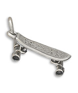 Sterling Silver Moveable Skateboard Charm - £14.81 GBP