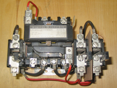 120V Coil 600V 10HP Max GE CR306C0 NEMA Size 1 Motor Contactor//Starter 27A
