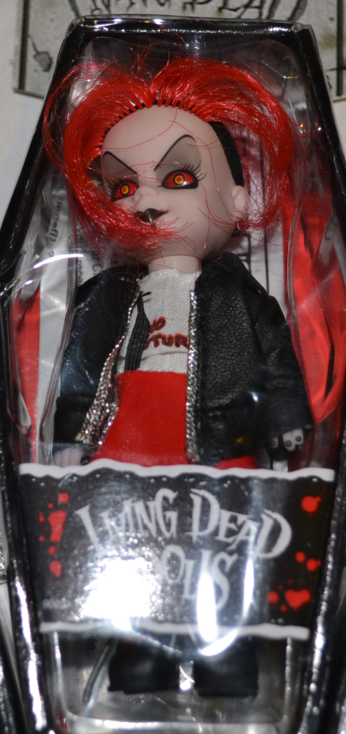 living dead dolls series 3