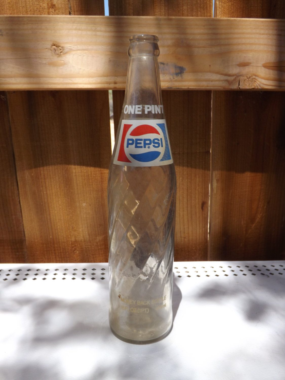 One Pint Pepsi Glass Soda Bottle - L 358 - Bottles