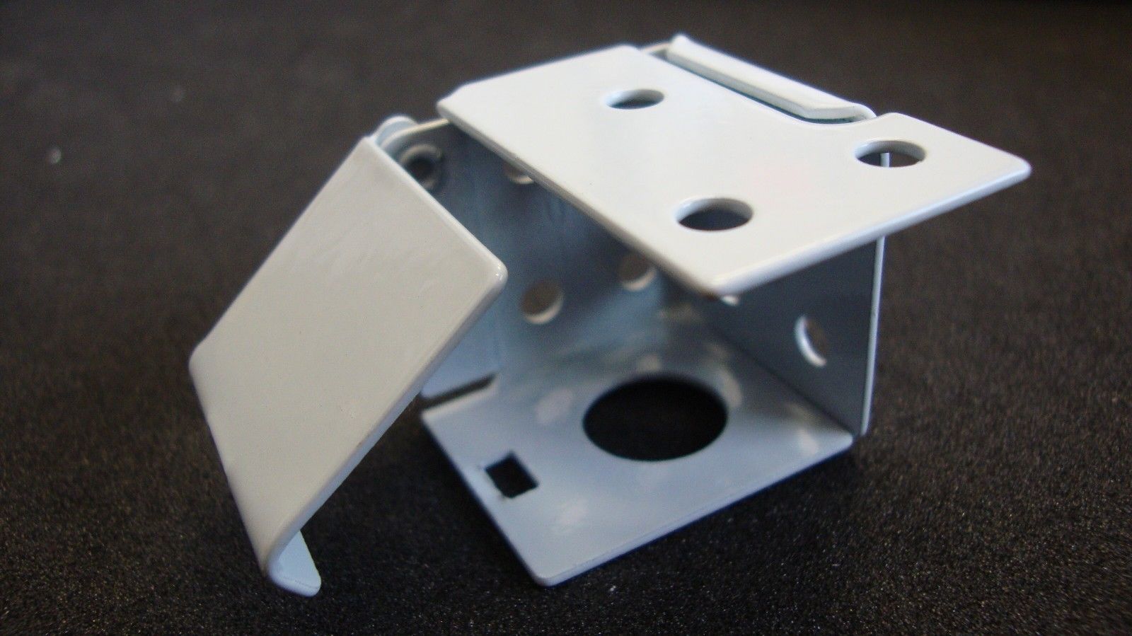 4 PAIR MINI BLIND Brackets, for 1" X 1" Head Rail, in White Metal