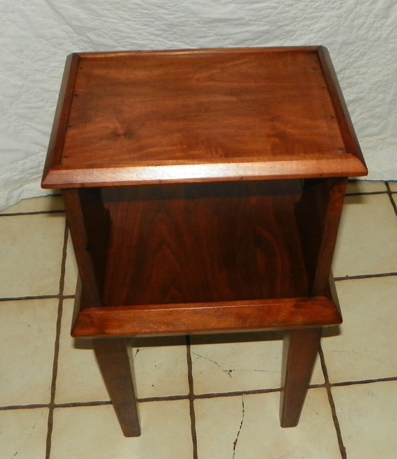 Solid Walnut Mid Century Step End Table / SIde Table (T383) - Post-1950
