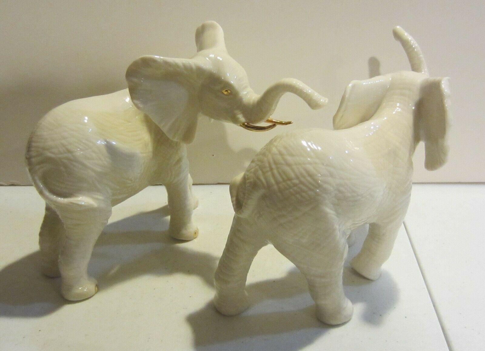 LENOX MAJESTIC ELEPHANT FIGURINES W GOLD TUSKS RARE Figurines