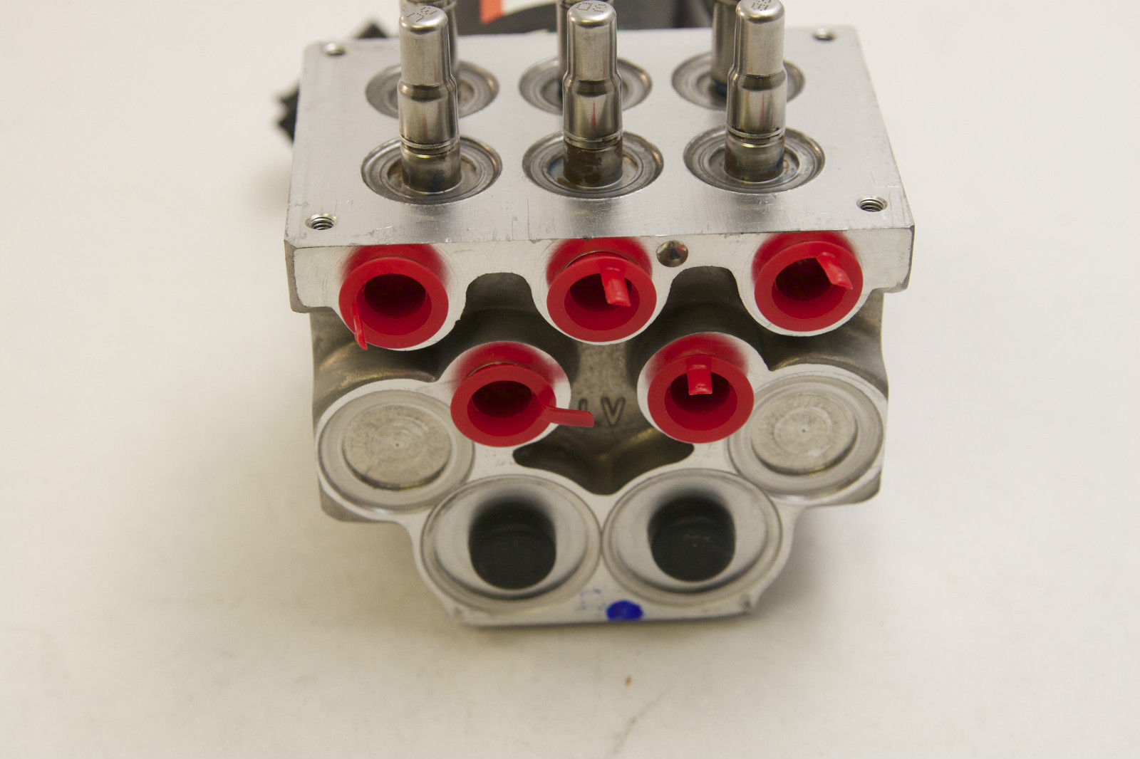 ACDelco Valve Brake Pressure Module 88935631 Antilock BrakesModulator Valve ABS System Parts