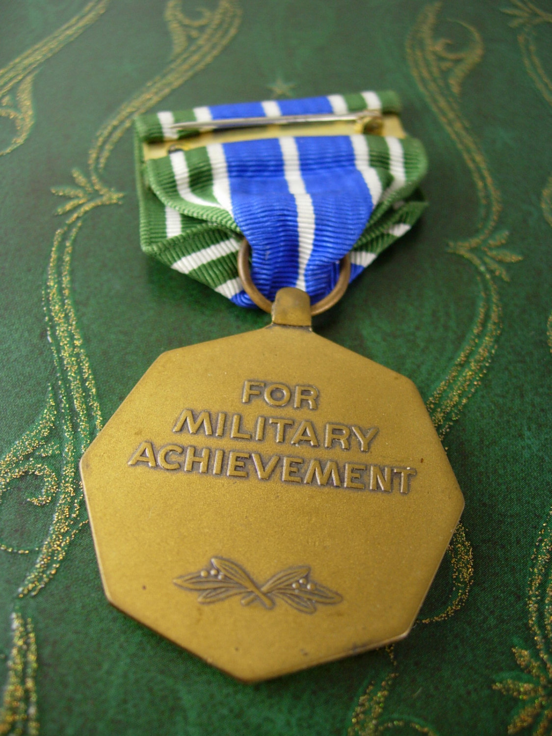 US Army Medal Military Achievement Bronze 1775 Vintage Birthday