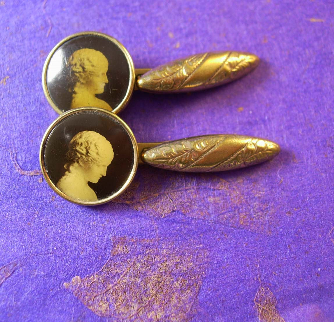 Antique Victorian Cufflinks Portrait Lady Women Essence Gold and