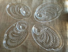 Vintage Federal Glass Homestead Hospitality Snack/Luncheon Set 4 Plates ... - $16.50