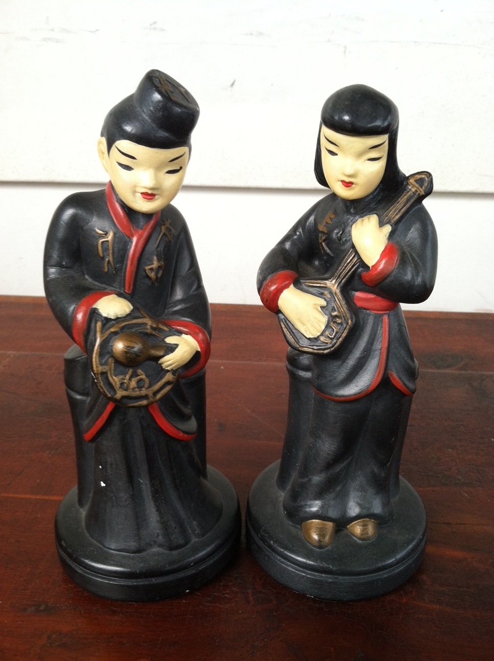 robia ware figurines