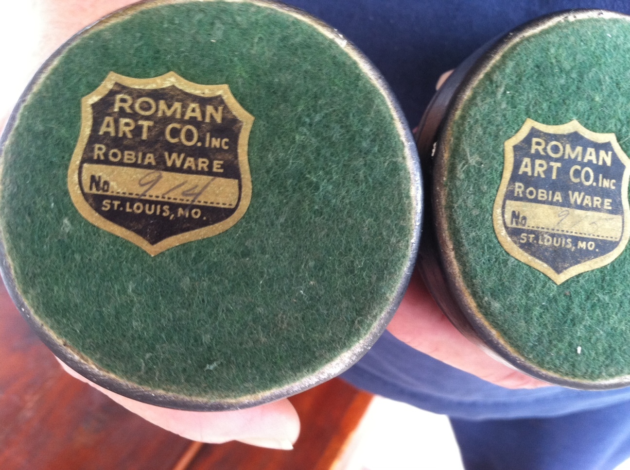 robia ware figurines