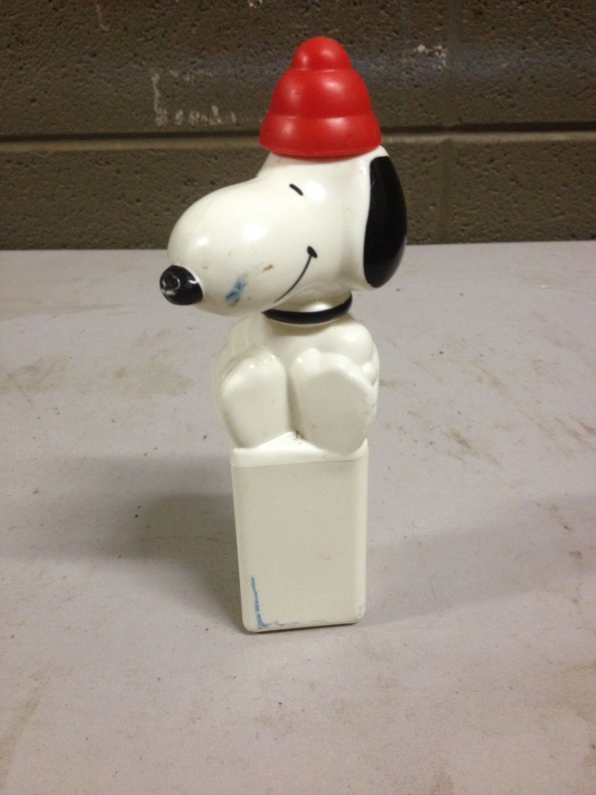 snoopy snow cone maker