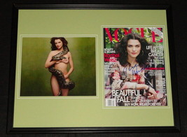 Rachel Weisz Signed Framed 2008 Vogue 16x20 Magazine Cover Display image 1