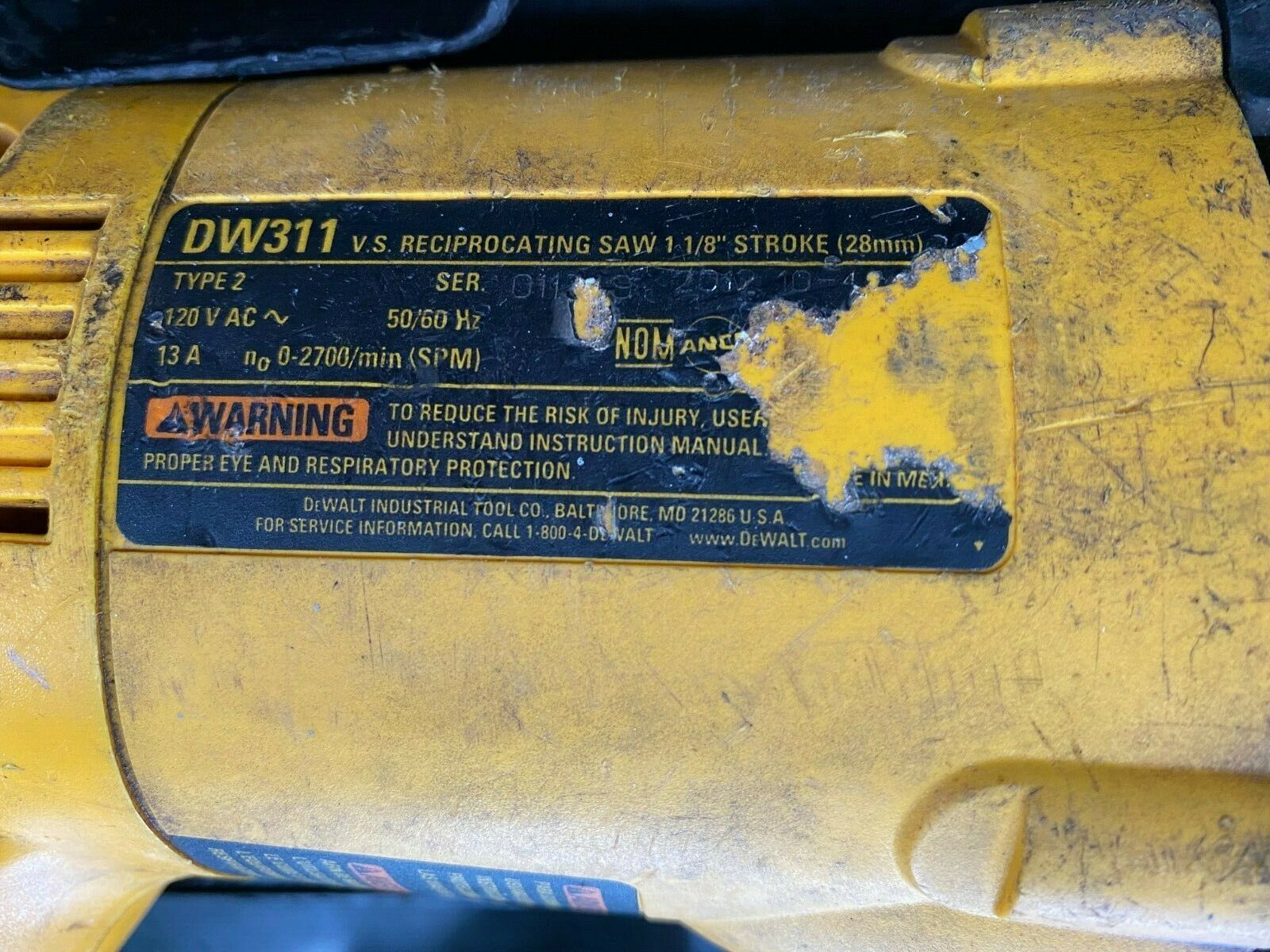 DeWalt DW311 Saw 13 Amp Heavy Duty Reciprocating Kit Corded Metal Wired