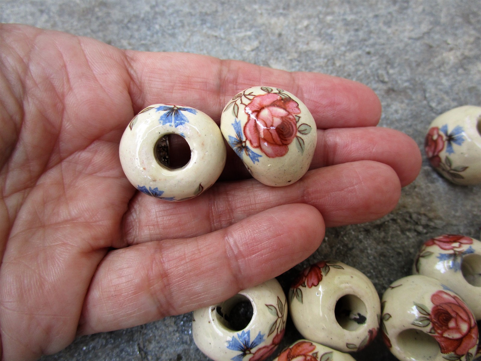 15 Handmade Greek Ceramic Beads, Large Vintage Mykonos Beads 20x15mm