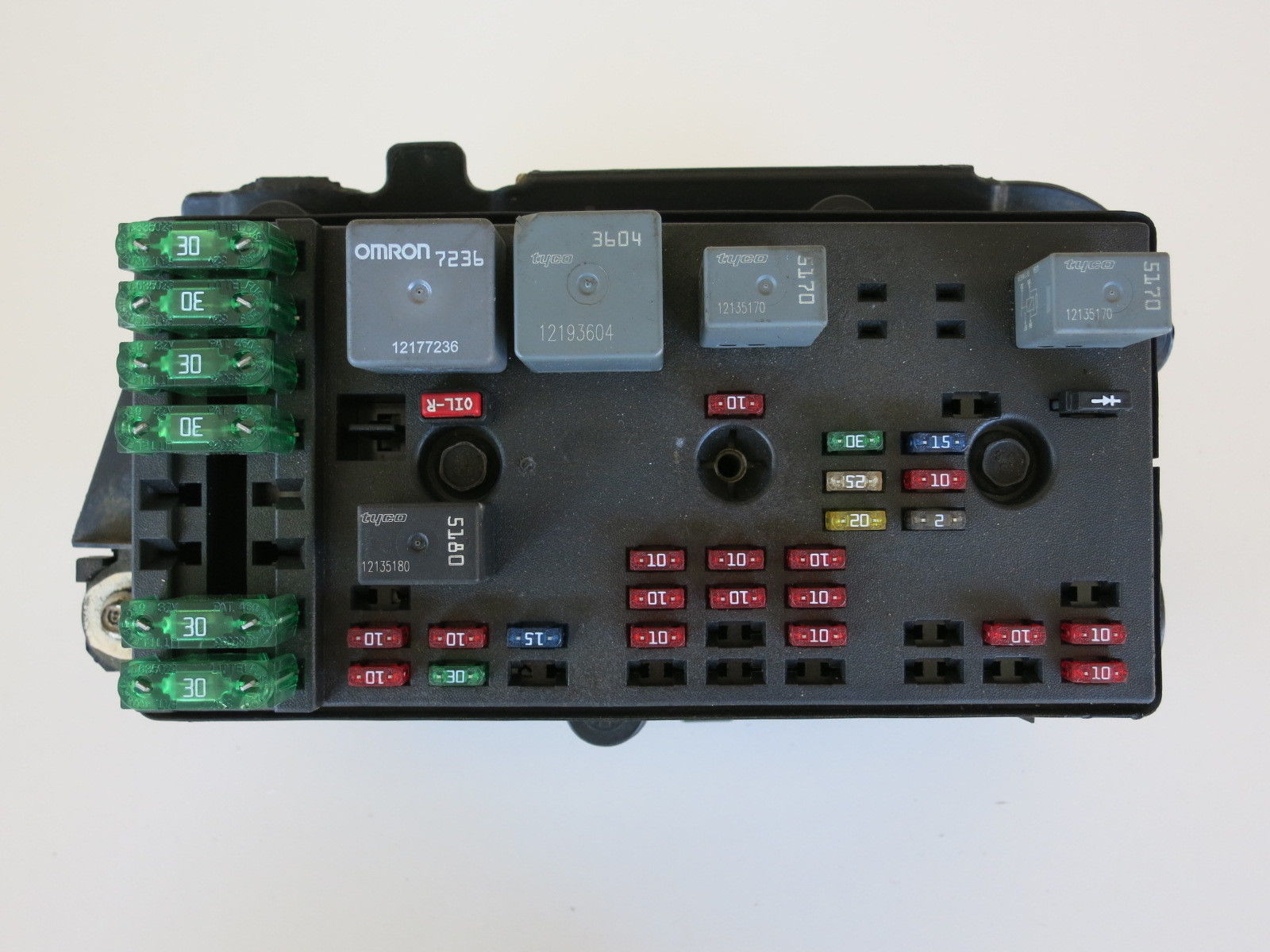 ... 00 01 02 Saturn S Series 15328707 Fusebox Fuse Box Relay Unit Module ...