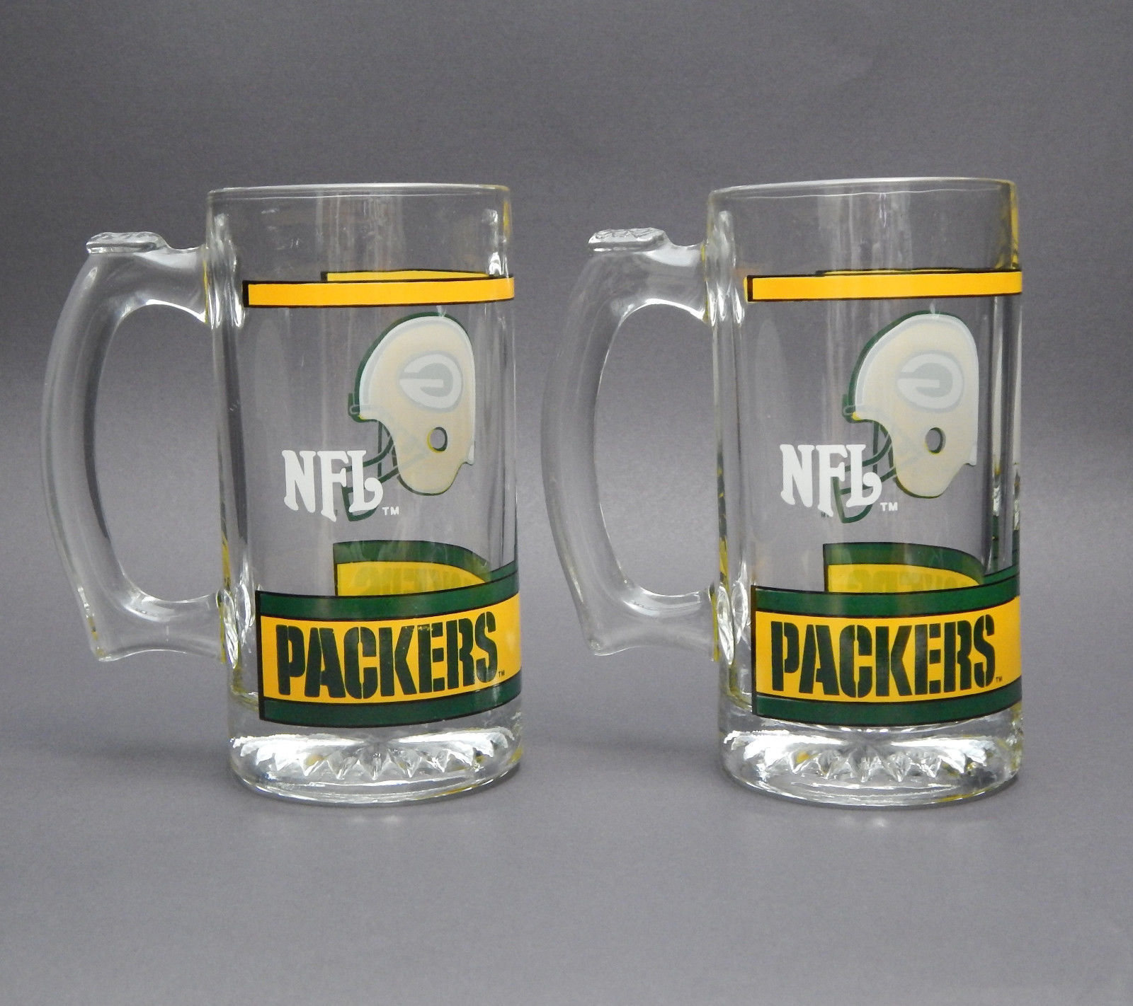 GREEN BAY PACKERS FOOTBALL GLASS MUG BEER STEIN PAIR NFL GREEN AND GOLD