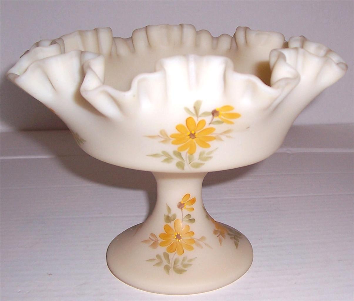 Fenton Custard Large Ruffled Glass Handpainted Art Display Compote ...