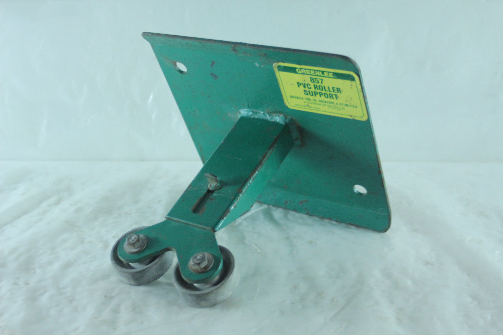 GREENLEE NO. 857 PVC ROLLER SUPPORT Pipe & Tubing Benders