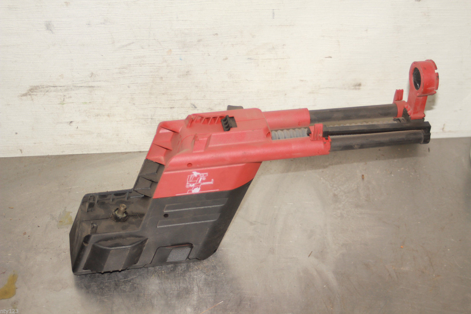 hilti dust extractor