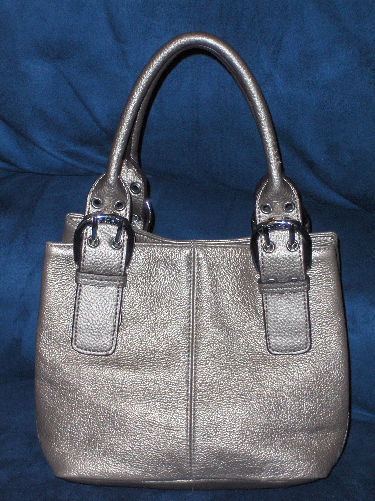 tote tignanello purse