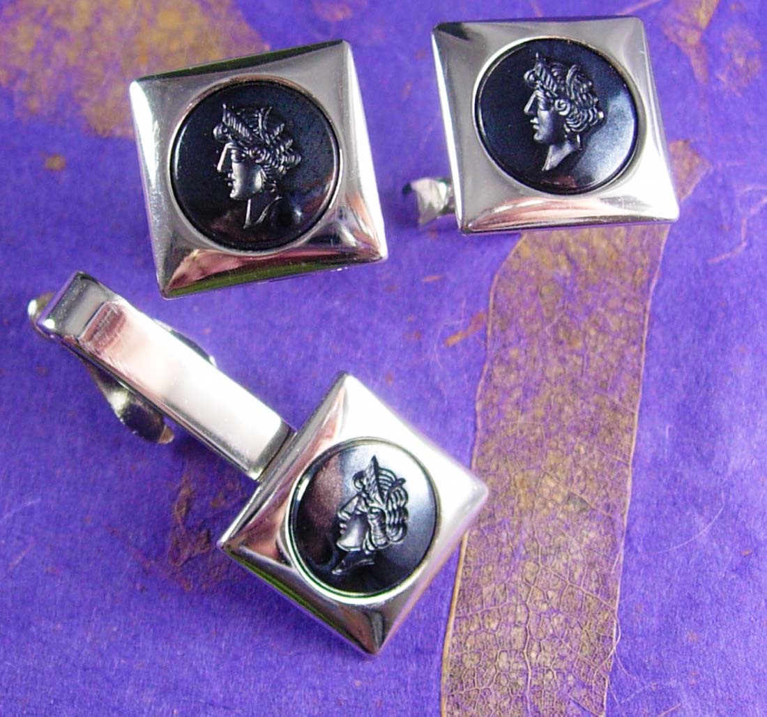 Vintage Intaglio cufflinks Silver Black Cameo Tie Clip Set Pat
