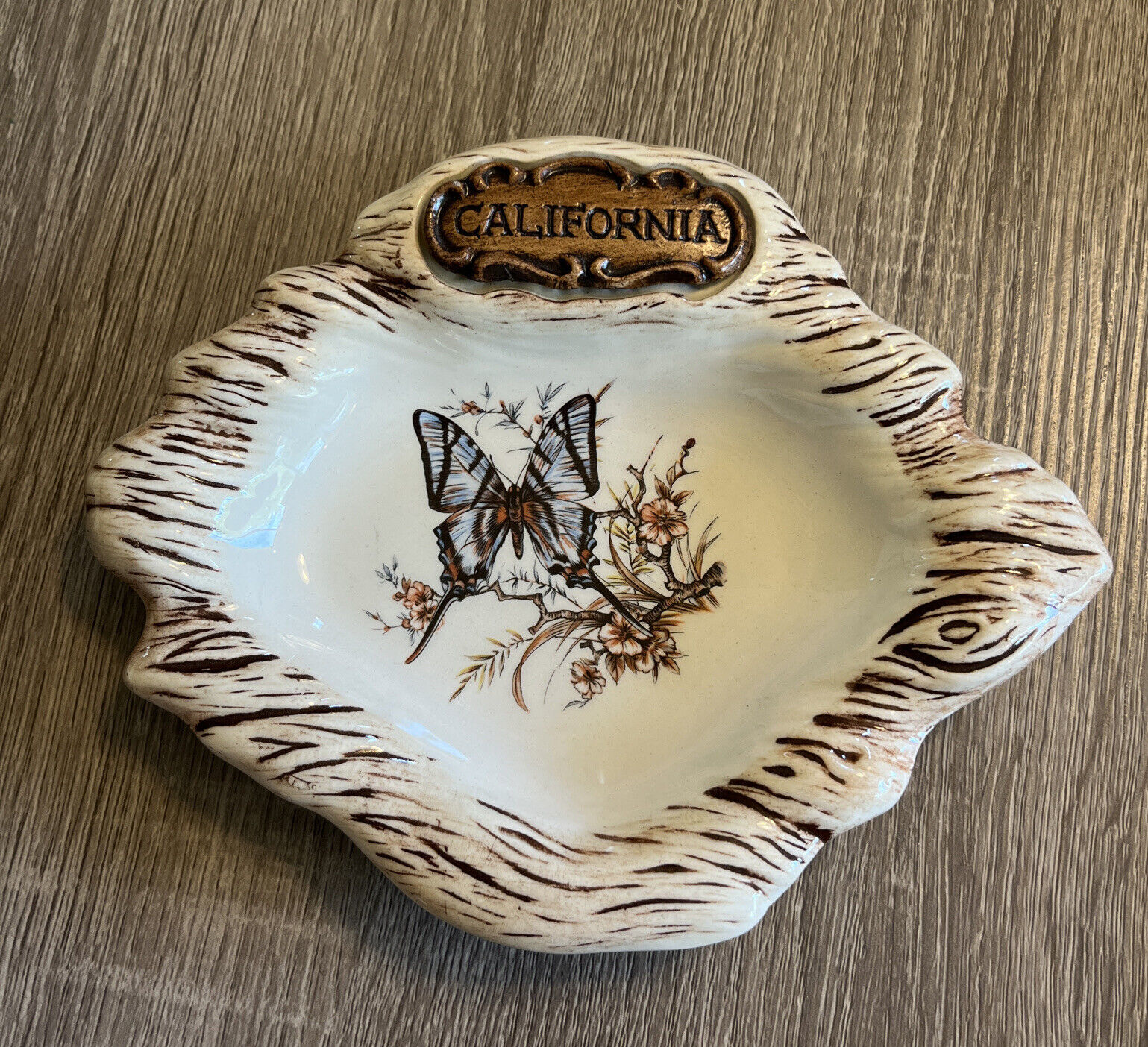 Vintage Treasure Craft California Butterfly Trinket Dish Ashtray MCM Made In USA - $10.50