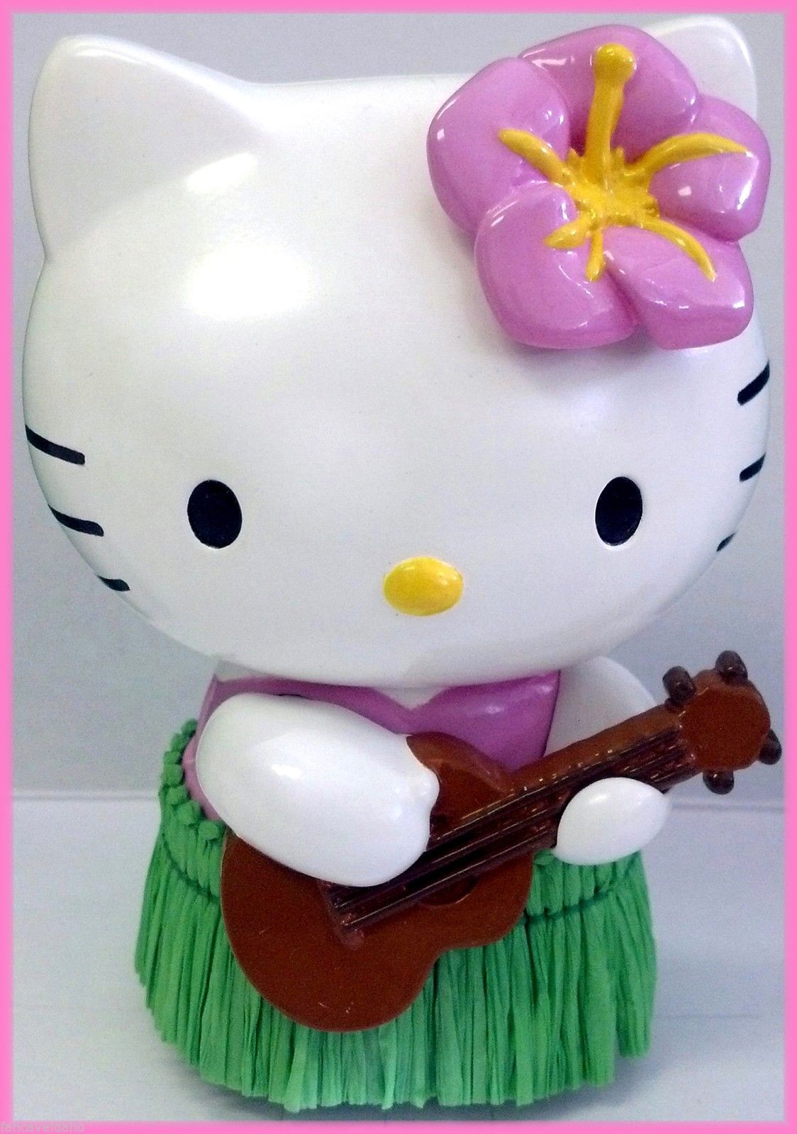 Hello Kitty Hula Dancer Girl Dash Mount Car Dashboard Auto Ornament