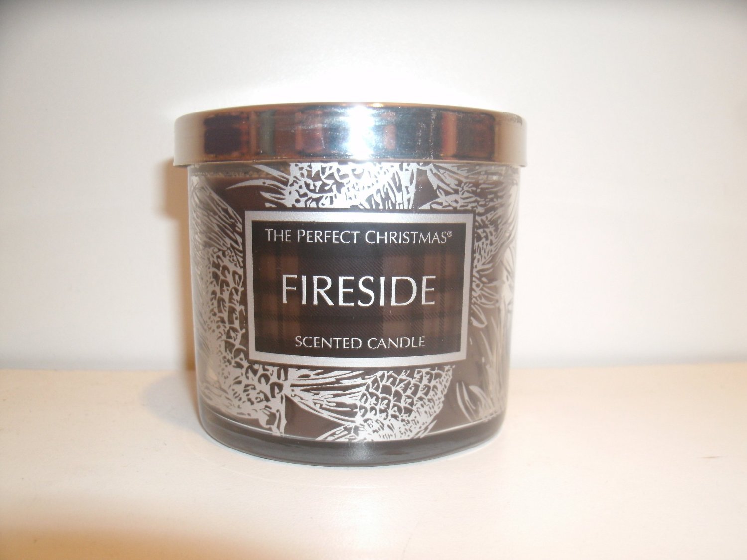 Bath and Body Works The Perfect Christmas Fireside Scented Candle 4 oz
