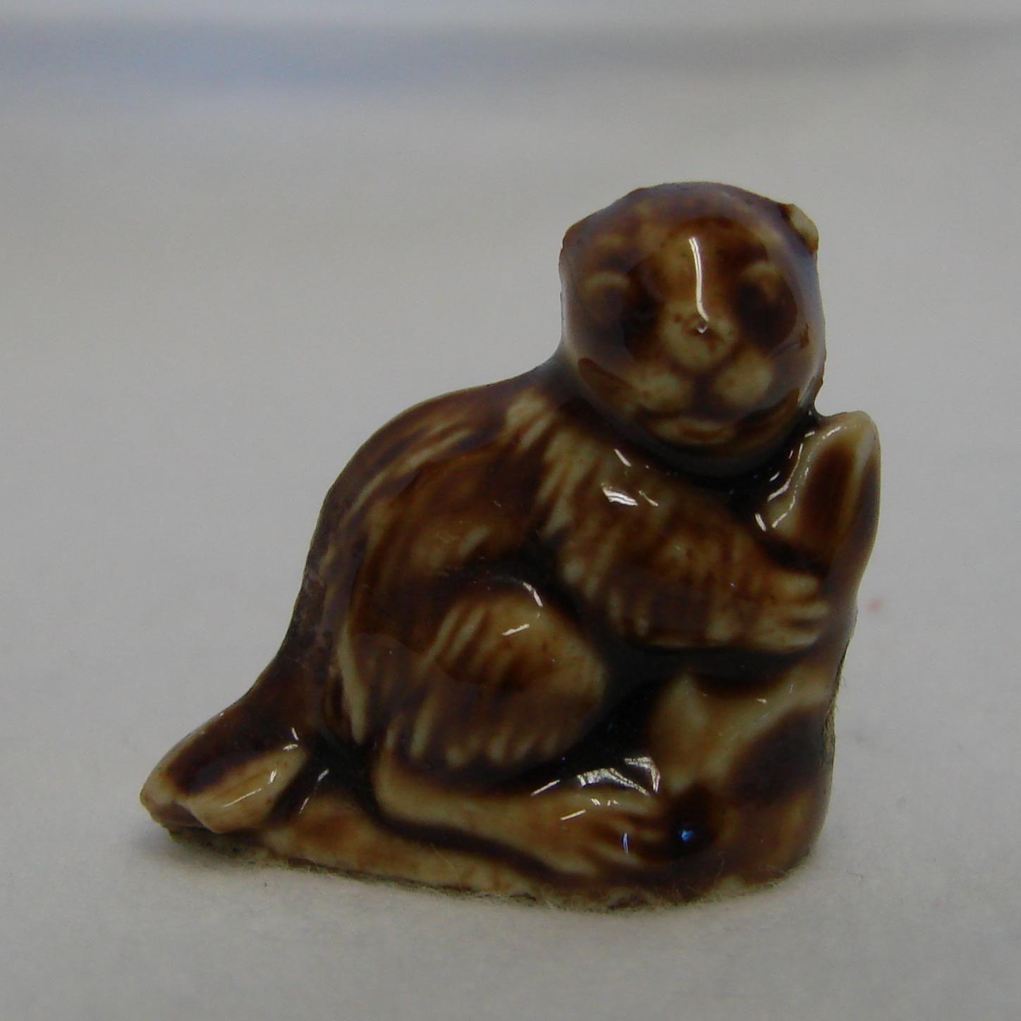 Vintage Wade Miniature Red Rose Tea Beaver Figurine - Wade 