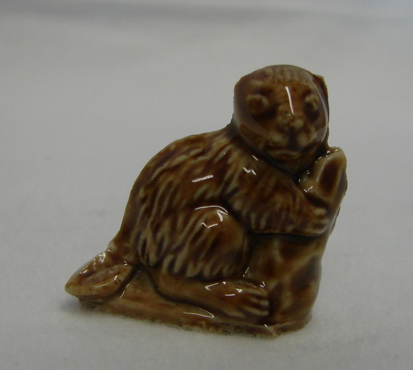 Vintage Wade Miniature Red Rose Tea Beaver Figurine Wade Figurines