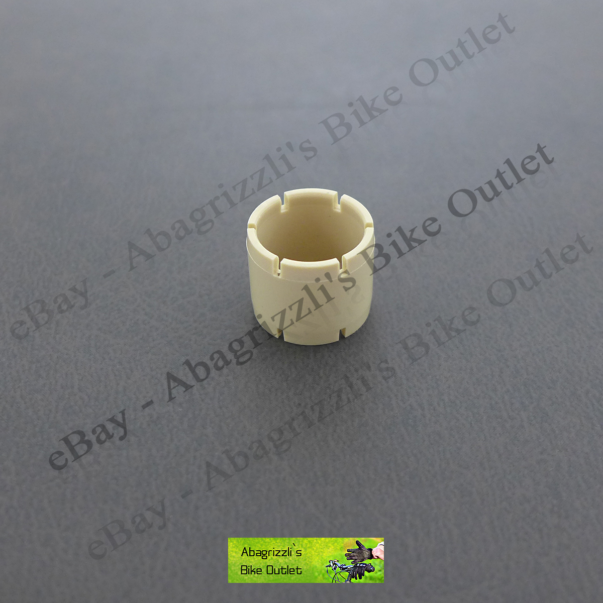 Elka Shaft Eyelet Assembly
