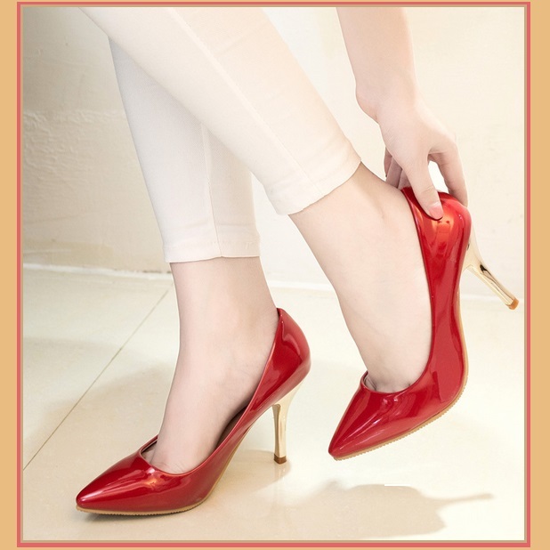 Shiny PU Leather Classic Red Silver or Black Cone Toe 3.5 Spike High Heel Pumps
