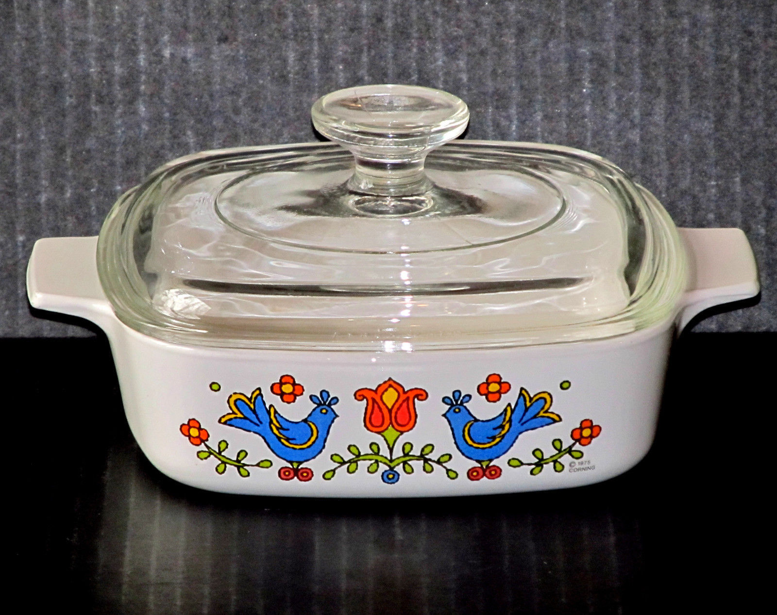 Corning Pyrex Country Festival 1 Quart Casserole Dish with Lid Bakeware