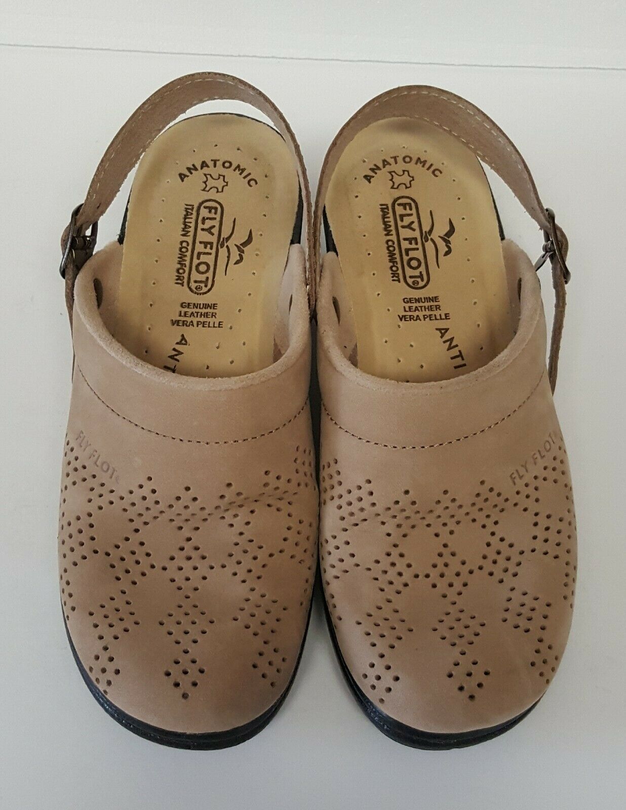 fly flot leather clogs