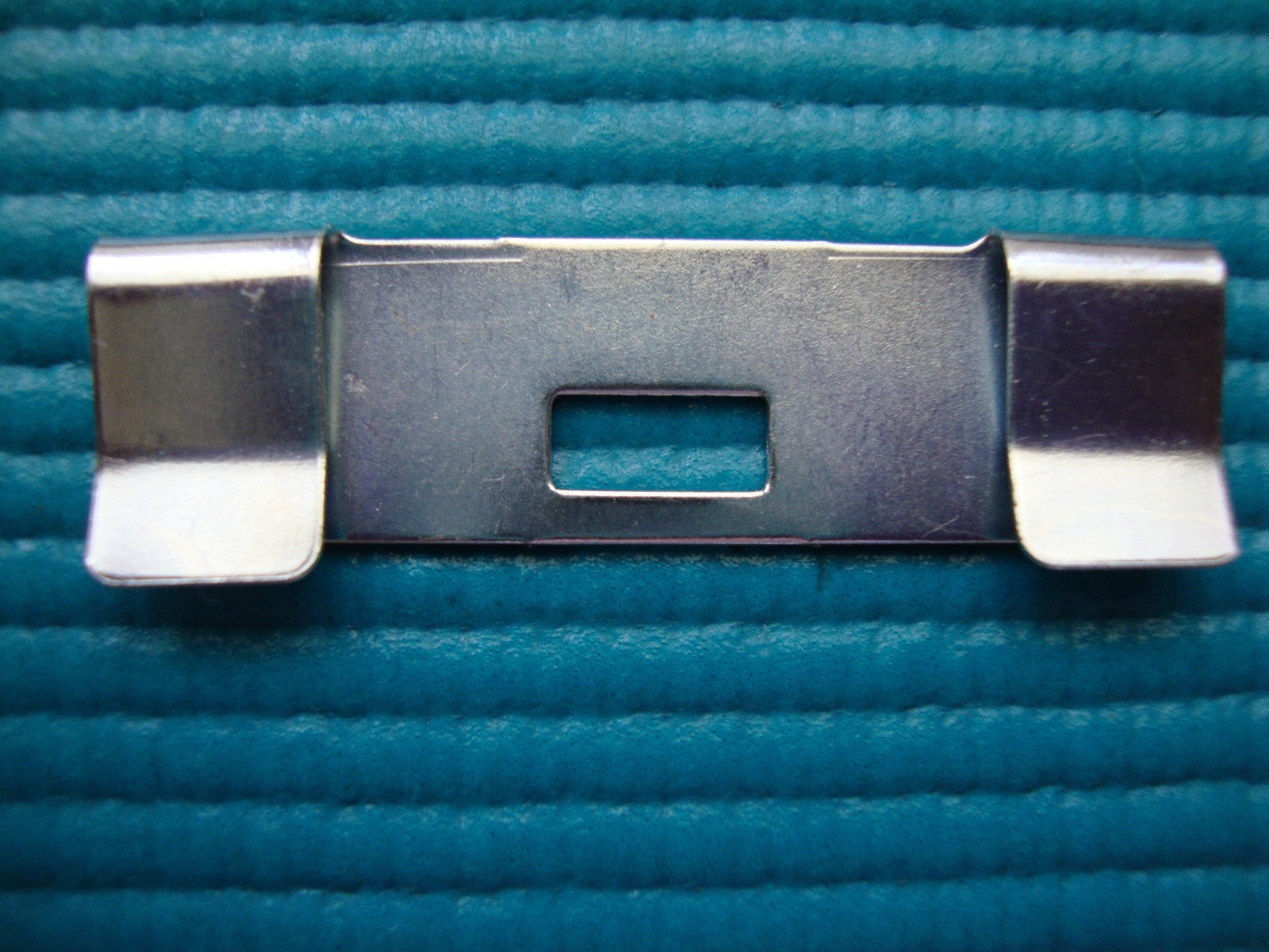 21 ct. VERTICAL BLIND SLAT REPAIR CLIPS (flat/ zinc) FIX YOUR VERTICAL