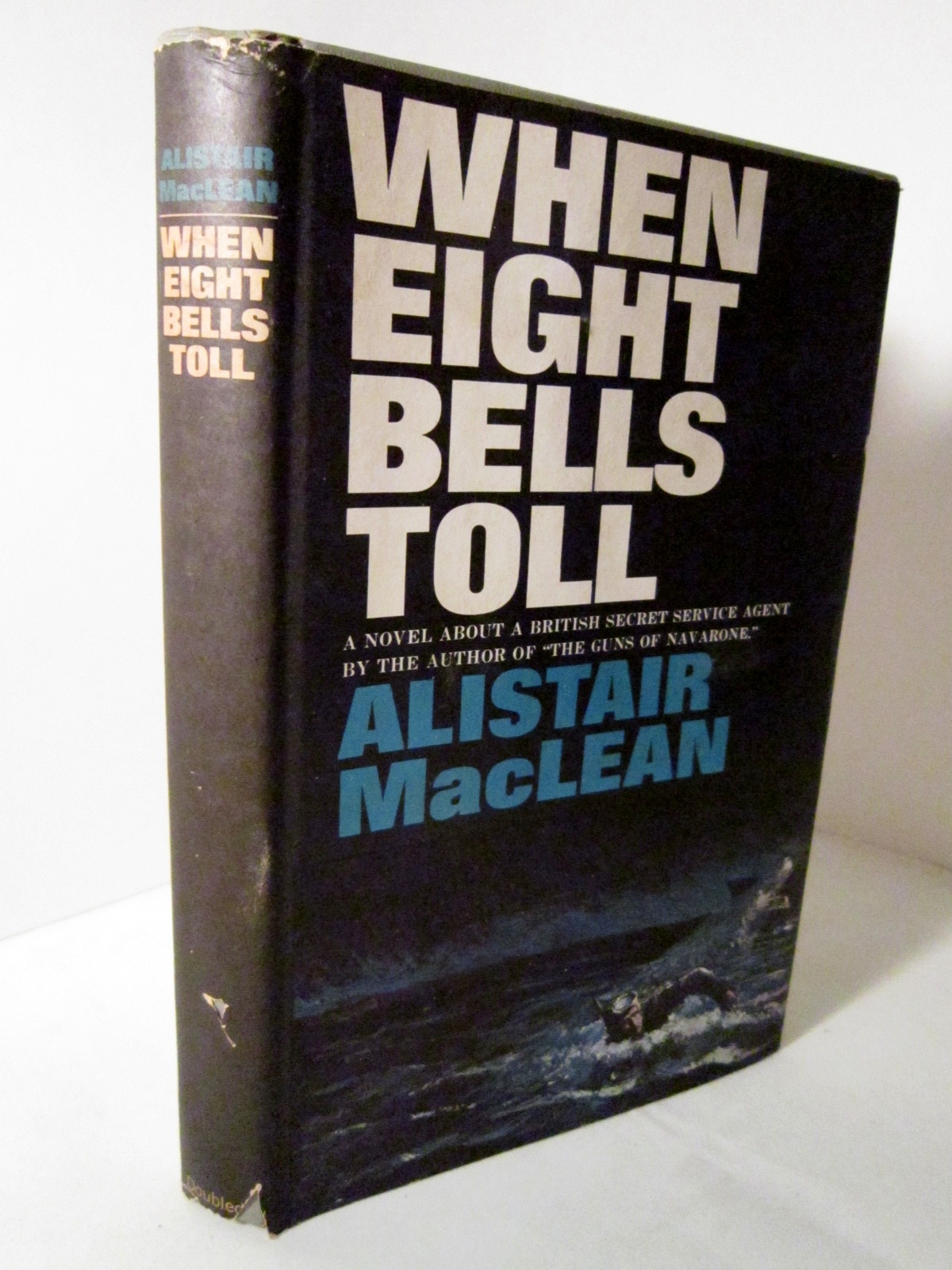 When Eight Bells Toll 1966 Alistair Maclean, Hardcover Novel Fiction