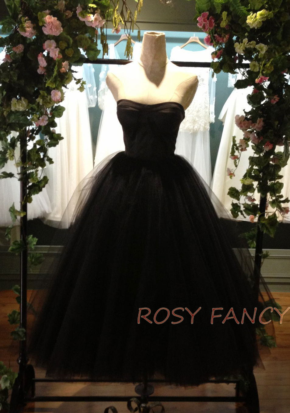 Rosyfancy Retro Black Multilayer Puffy Skirt Tea Length Prom Dress