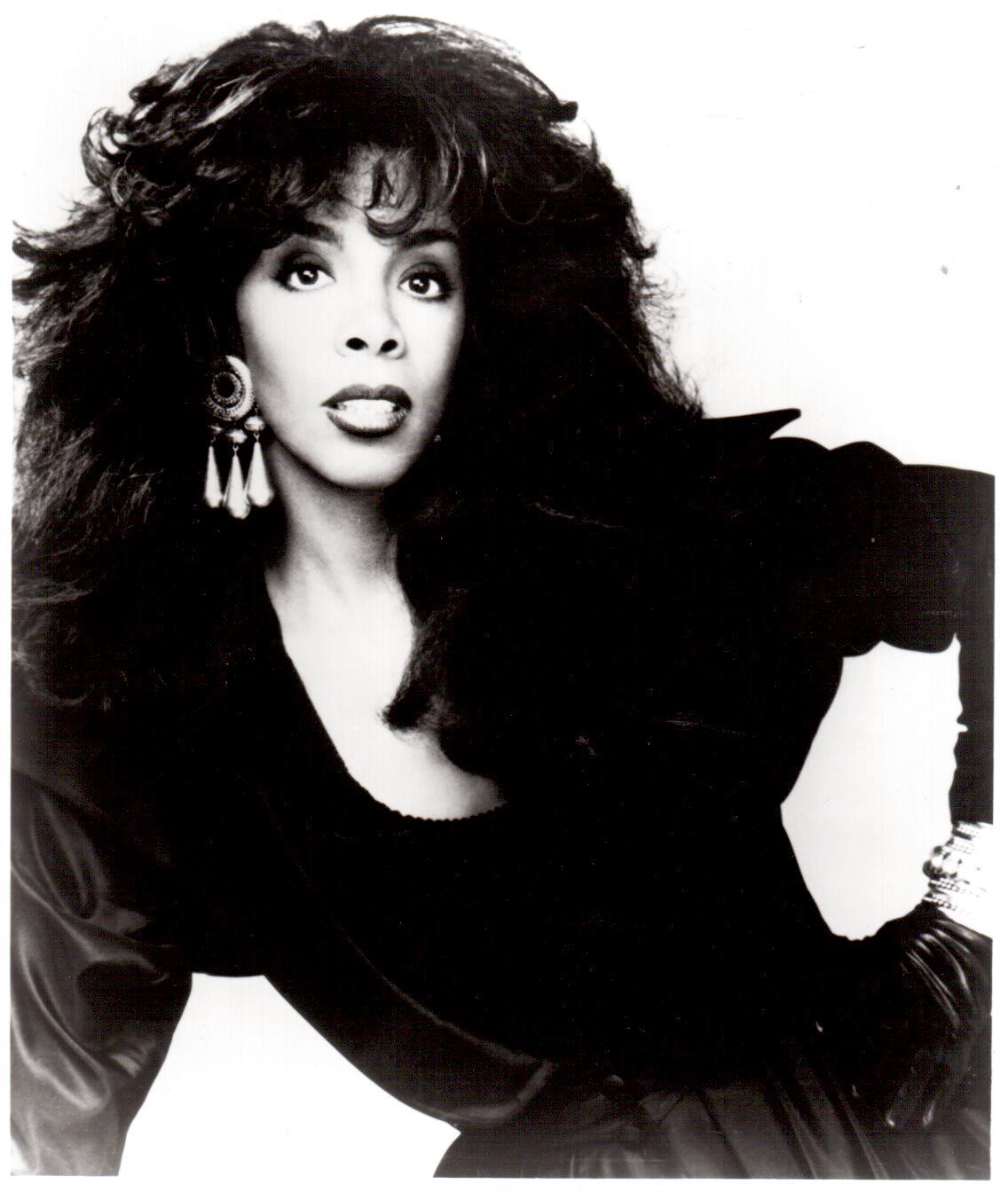 Donna summer. Донна саммер. Donna Summer Донна саммер. Донна саммер в молодости. Donna Summer в молодости.